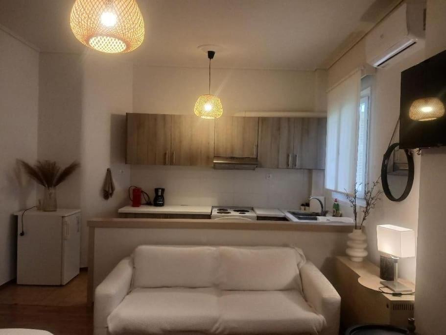 Beautiful Downtown Studio! Ιωάννινα Εξωτερικό φωτογραφία